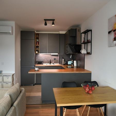 Sunlit Elegance Escape Apartment Varna Exteriér fotografie