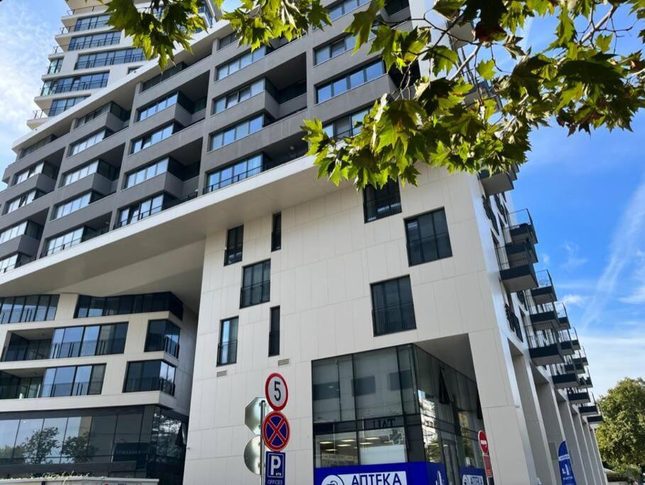 Sunlit Elegance Escape Apartment Varna Exteriér fotografie